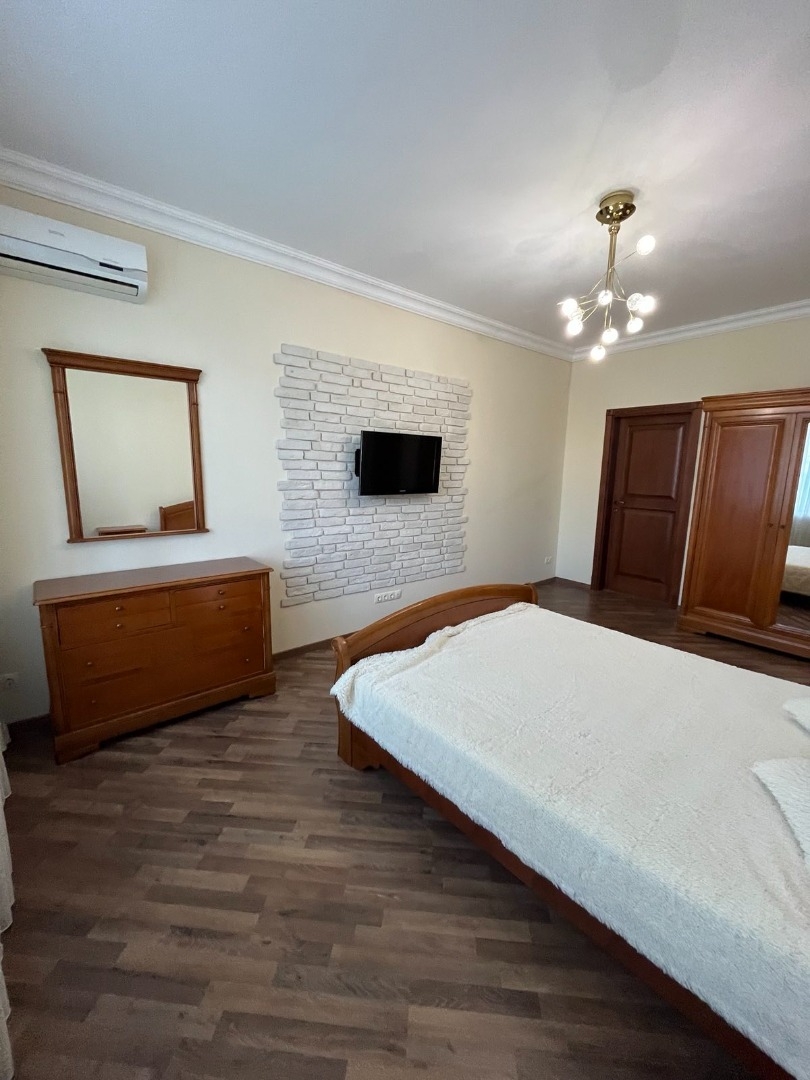 продажа трехкомнатной квартиры номер A-173434 в Приморском районе, фото номер 17